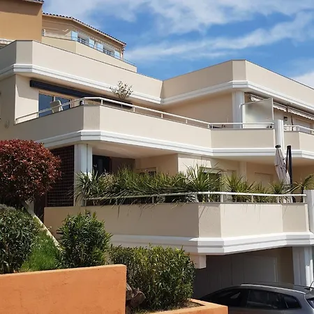Apartamento Great Opportunity! Exceptional Terrace & Pool & Garage